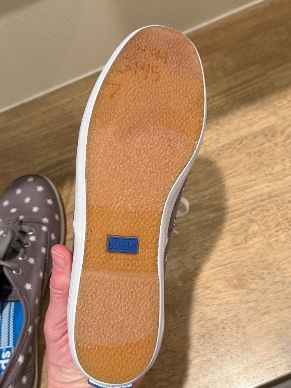 Keds Champion Gray & White Starburst Sneakers | Size 7 | Like New - Picture 9 of 11